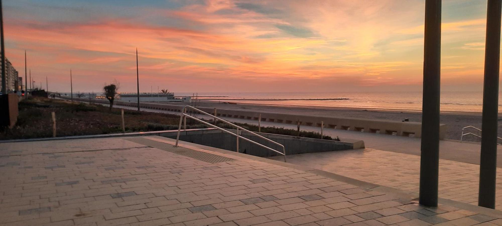 Beachstudio Westende With Sea View Миделкерк Экстерьер фото